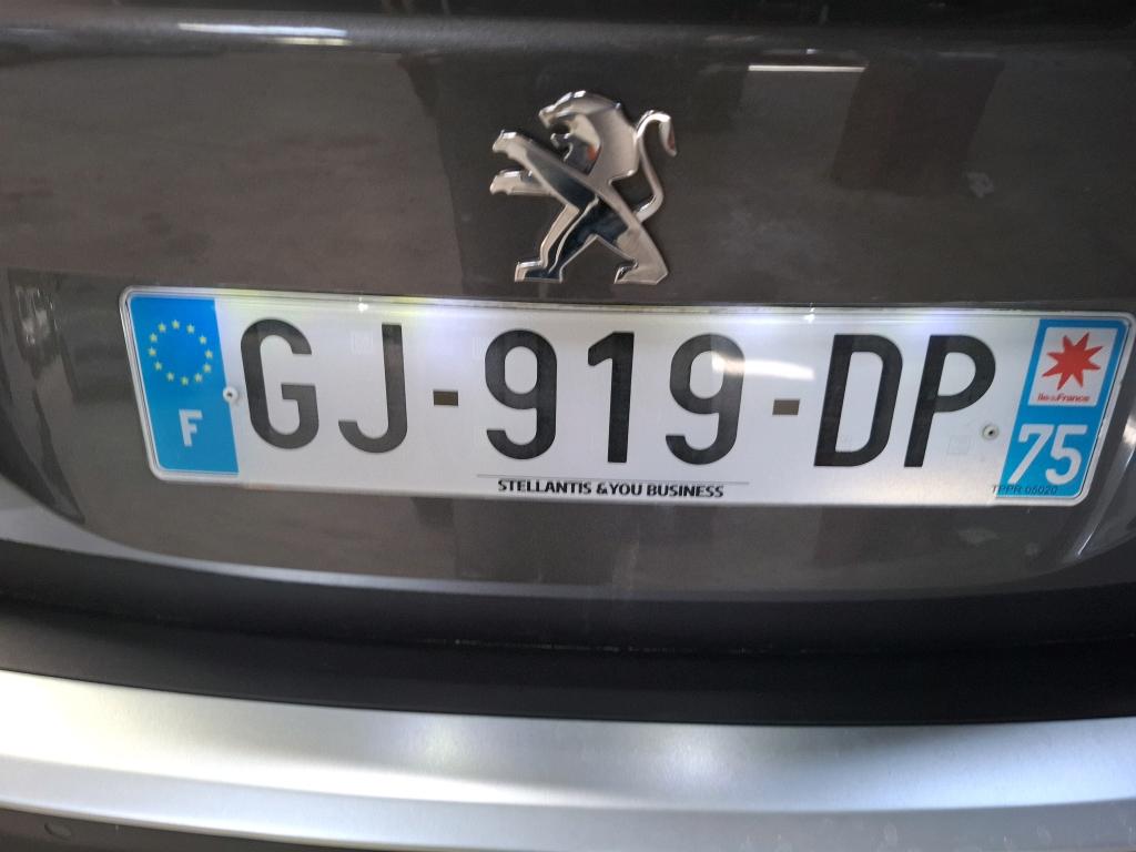 Peugeot 2008 PureTech 100 S&S BVM6 Active 2022
