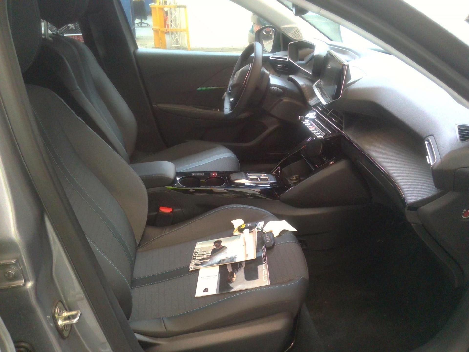 Peugeot 208 Electrique 50 kWh 136ch Allure 2022