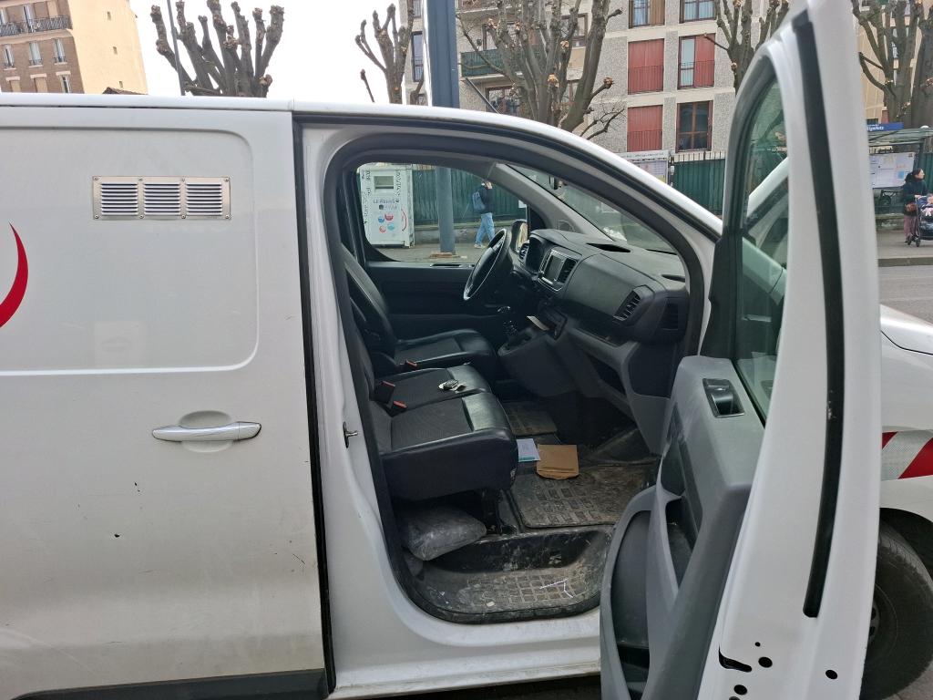 Peugeot EXPERT FGN TOLE COMPACT 1.5 BLUEHDI 120 S&S BVM6 URBAN 2019