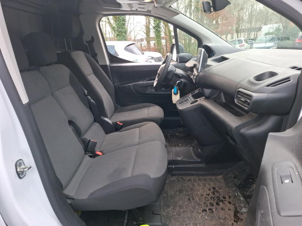 Peugeot E-PARTNER FOURGON M 800 KG 136 CH BATTERIE 50 KWH  2022