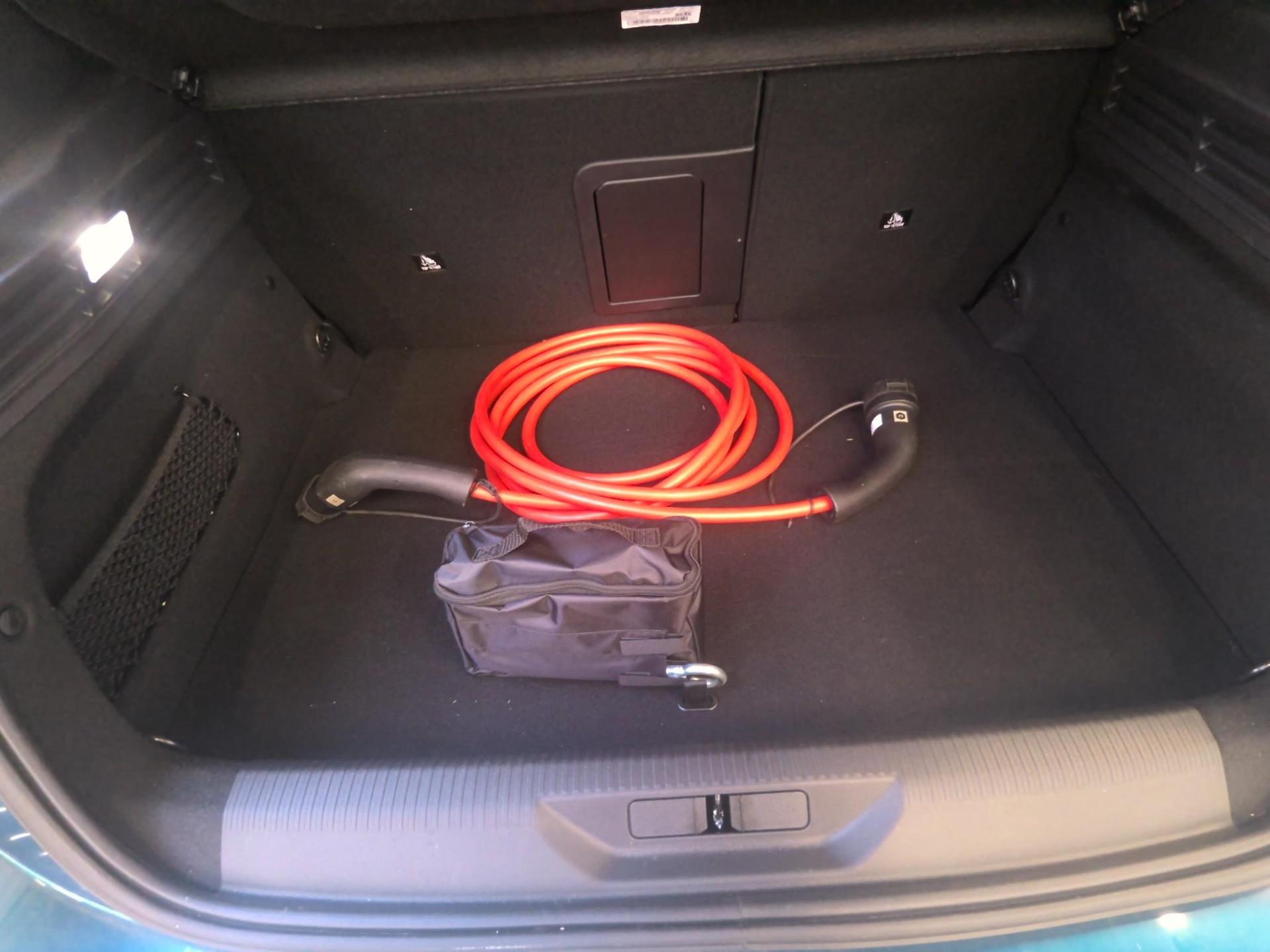 Peugeot 308 Electrique 54 kWh 156ch GT 2025