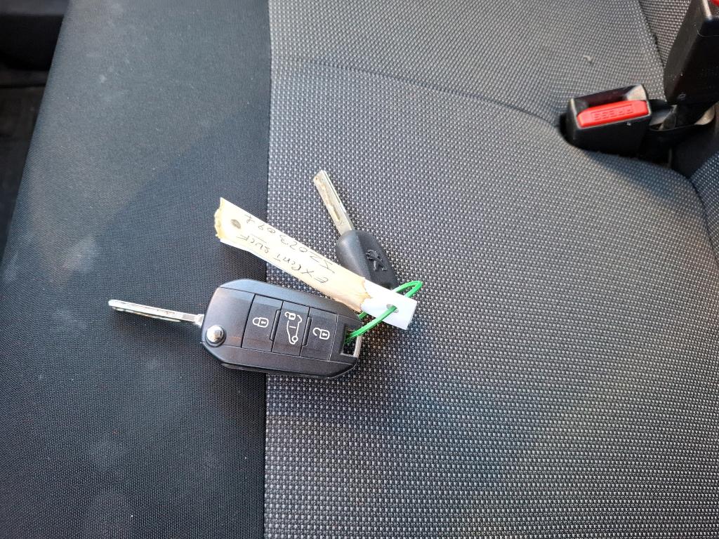 Peugeot EXPERT FGN TOLE STANDARD 2.0  BLUEHDI 120 S&S BVM6 PREMIUM 2018