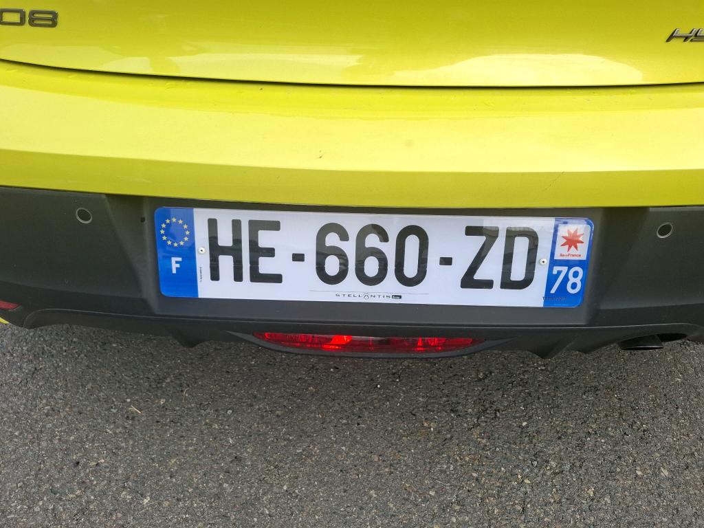 Peugeot 208 Hybrid 110 ch e-DCS6 Style 2025