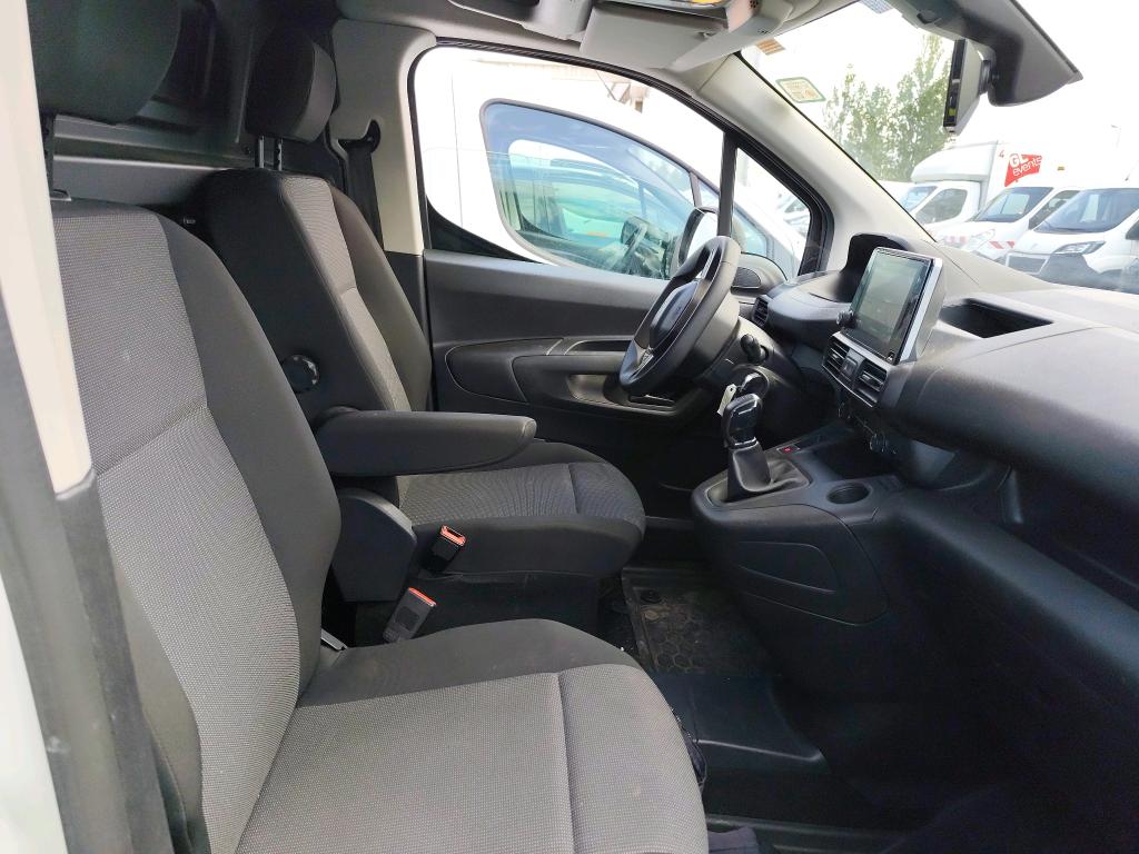 Peugeot PARTNER FOURGON STANDARD 650 KG BLUEHDI 100 S&S BVM5 ASPHALT 2021