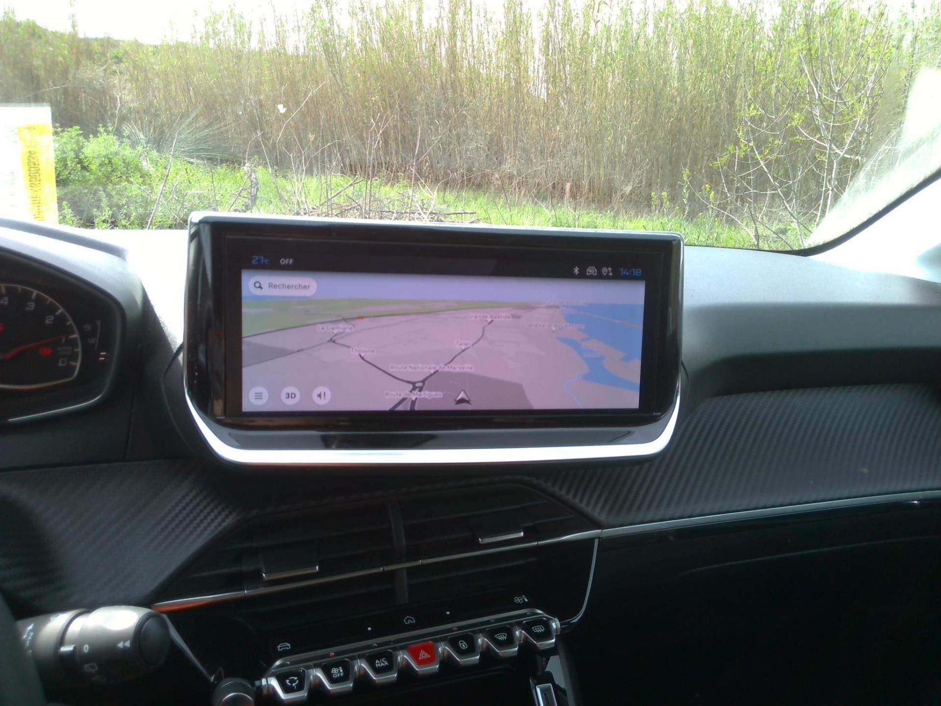 Peugeot 208 100 S&S BVM6 Style 2025