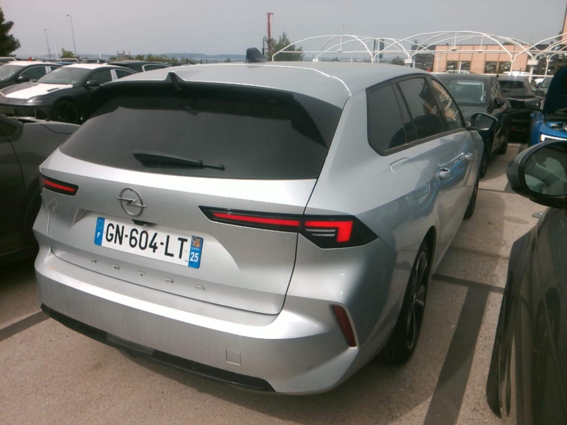 Opel Astra Sports Tourer 1.2 Turbo 110 ch BVM6 Elegance 2023