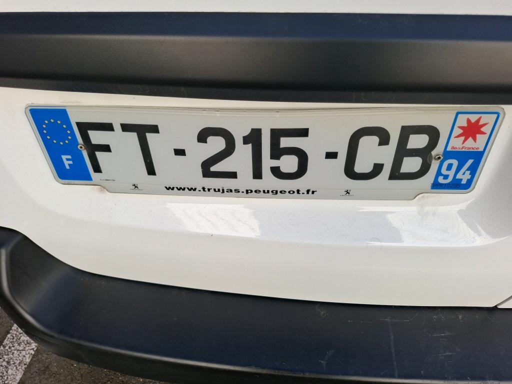 Peugeot EXPERT FGN TOLE COMPACT 2.0 BLUEHDI 120 S&S EAT8 URBAN 2020