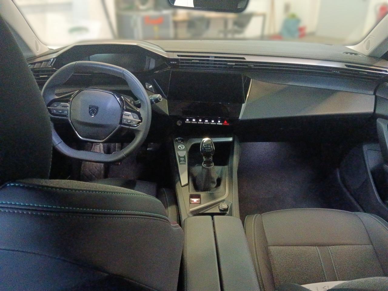 Peugeot 308 III