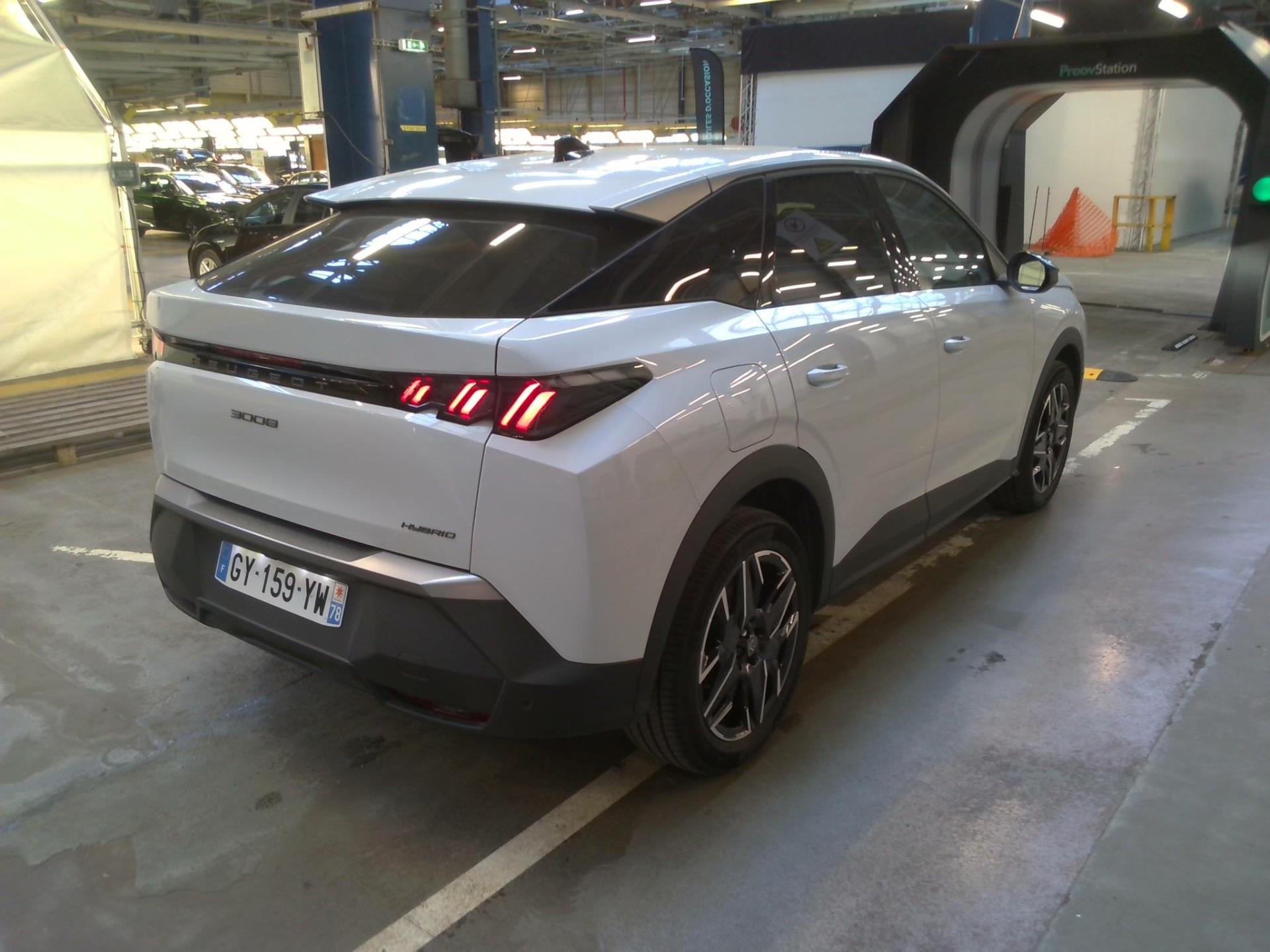 Peugeot 3008 Hybrid 136 e-DCS6 Allure 2024