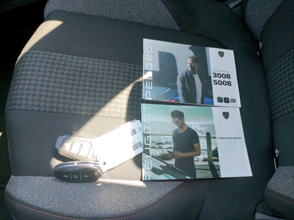 Peugeot 3008 BlueHDi 130ch S&S EAT8 Active Pack 2022
