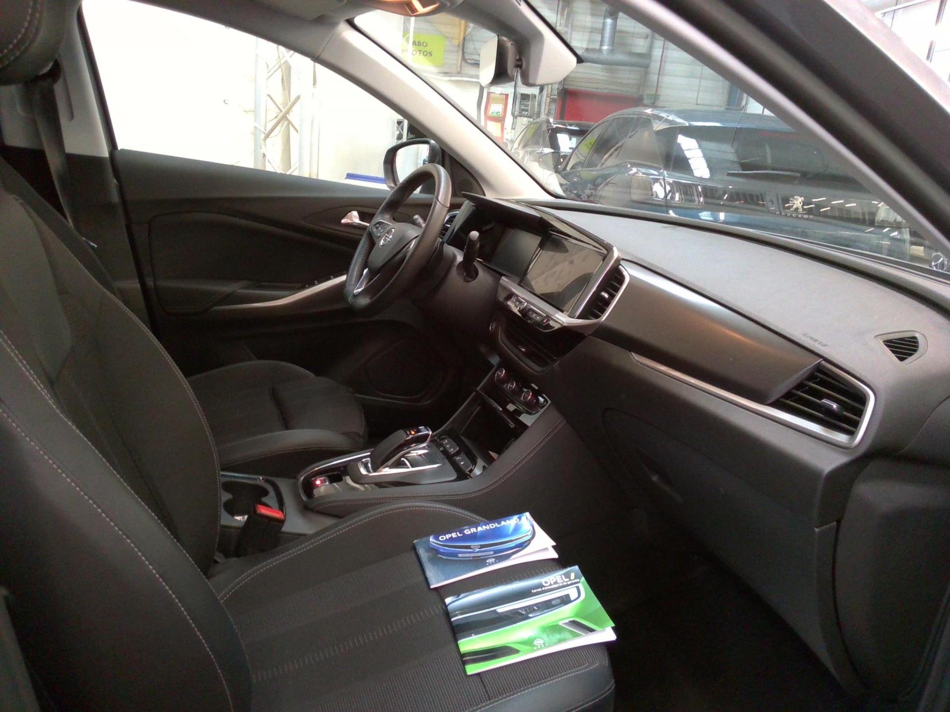 Opel Grandland Hybrid 225 ch BVA8 Elegance Business 2023