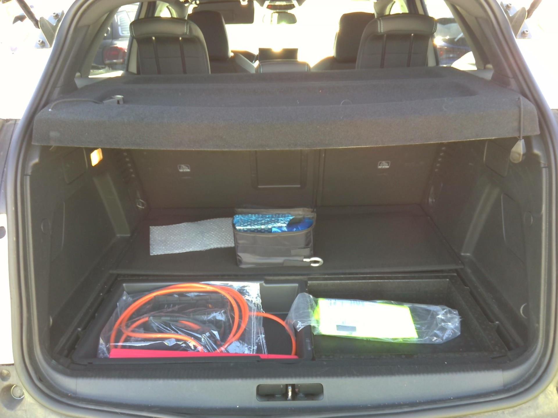 Peugeot 3008 Hybrid 180 e-EAT8 Allure Pack 2024