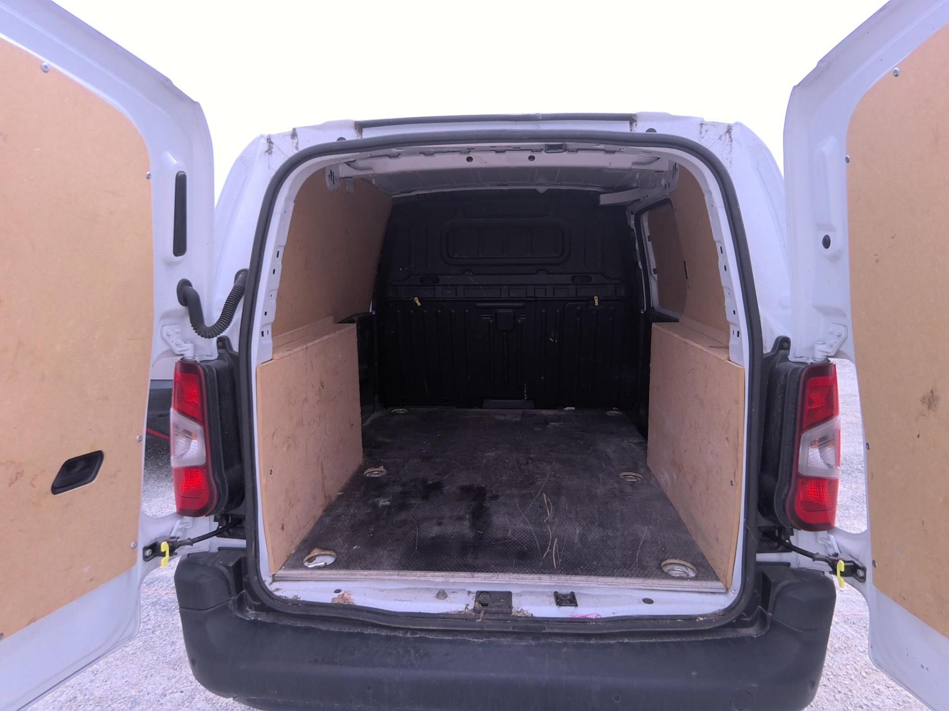 Peugeot PARTNER FOURGON M 950 KG BLUEHDI 100 S&S BVM6  2023