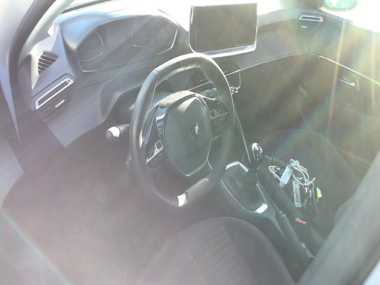 Foto Peugeot 208 3