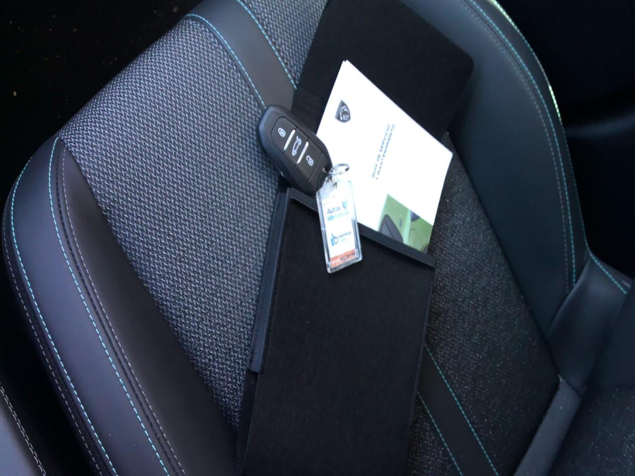 Foto Peugeot 308 10