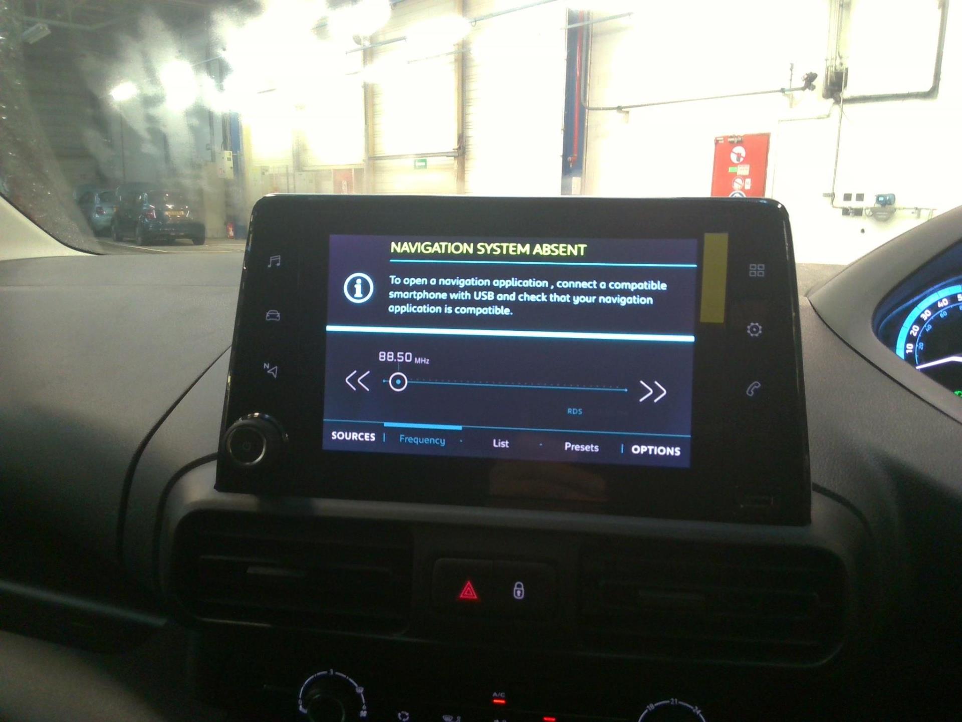 Peugeot E-PARTNER FOURGON M 800 KG 136 CH BATTERIE 50 KWH  2023