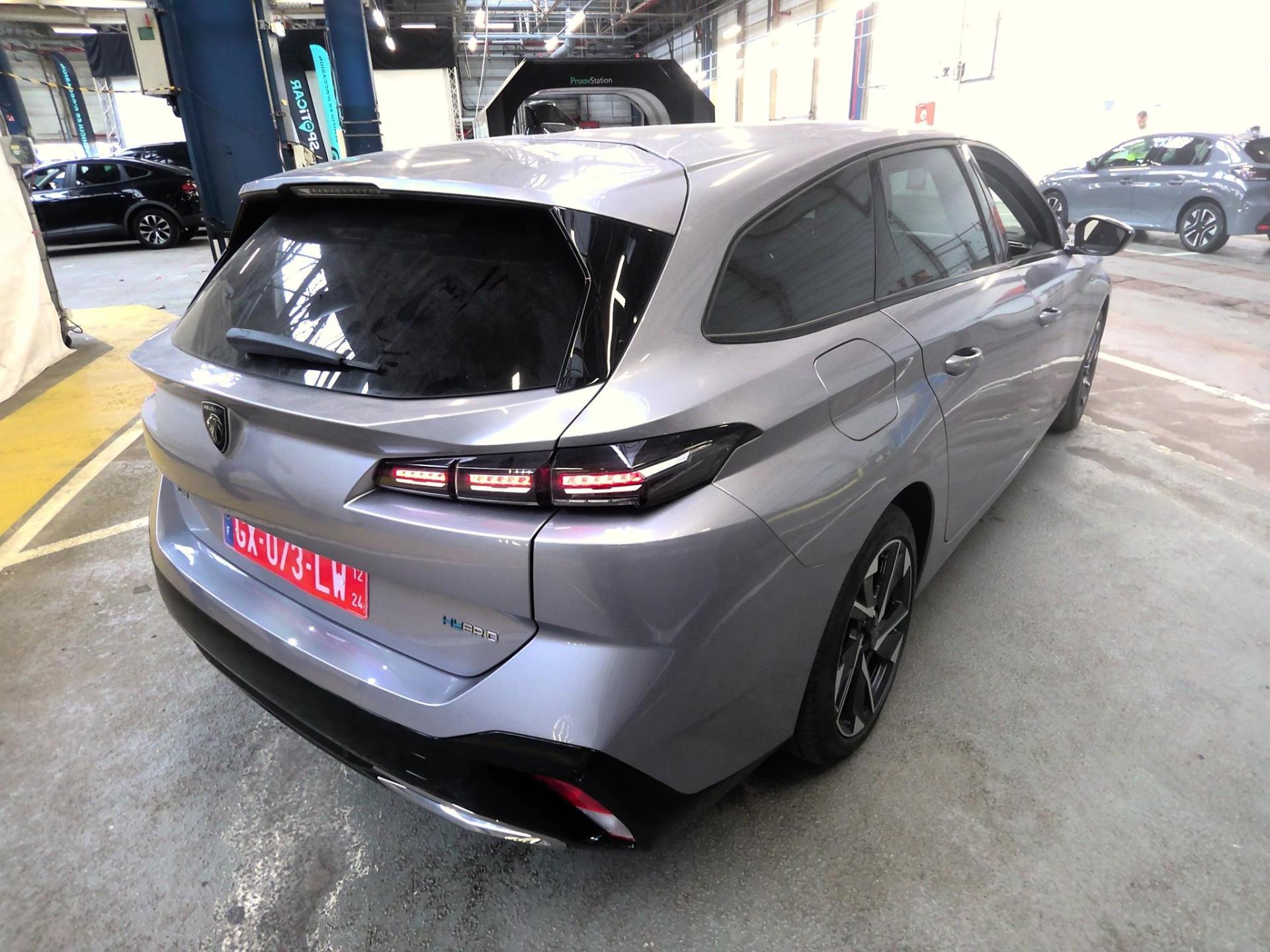 Peugeot 308 SW PHEV 180 e-EAT8 Allure 2024
