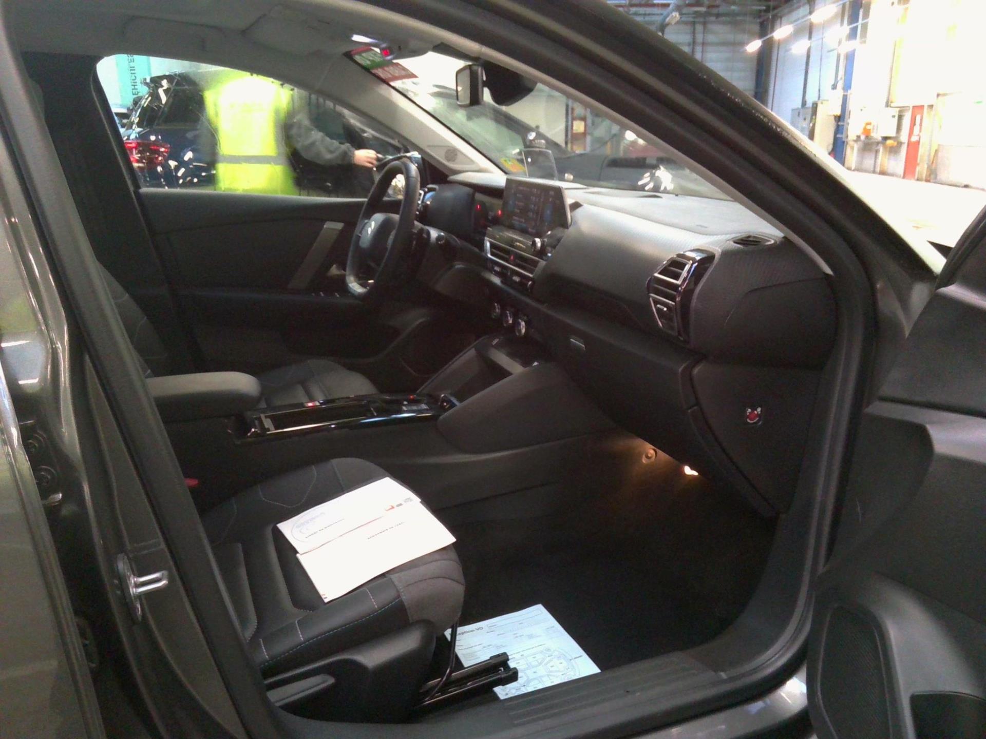 Citroen C4 BlueHDi 130 S&S EAT8 Shine 2022