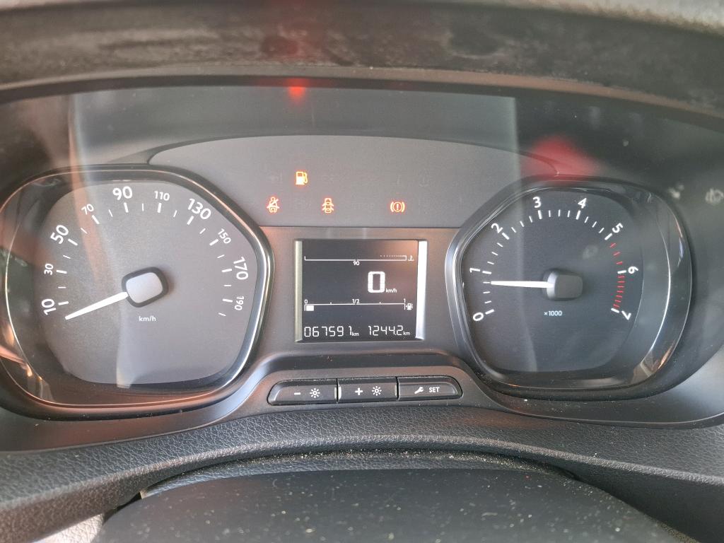 Peugeot EXPERT FGN TOLE STANDARD 2.0  BLUEHDI 120 S&S BVM6 PREMIUM 2018