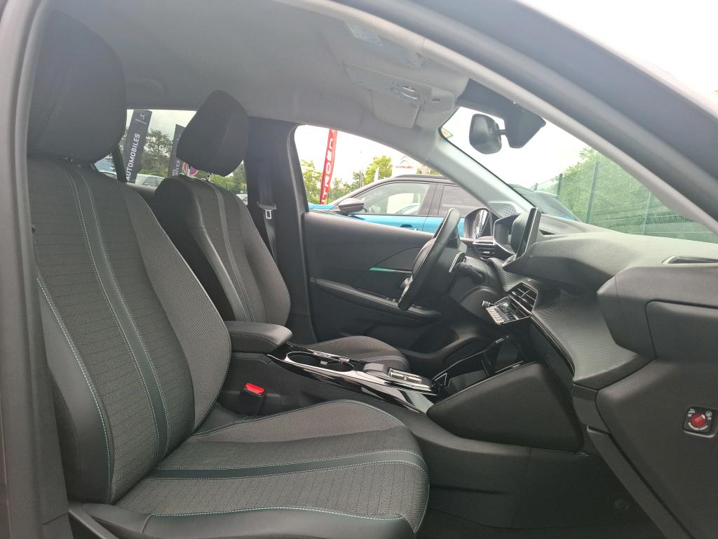 Peugeot 208 PureTech 100 S&S EAT8 Allure Pack 2022