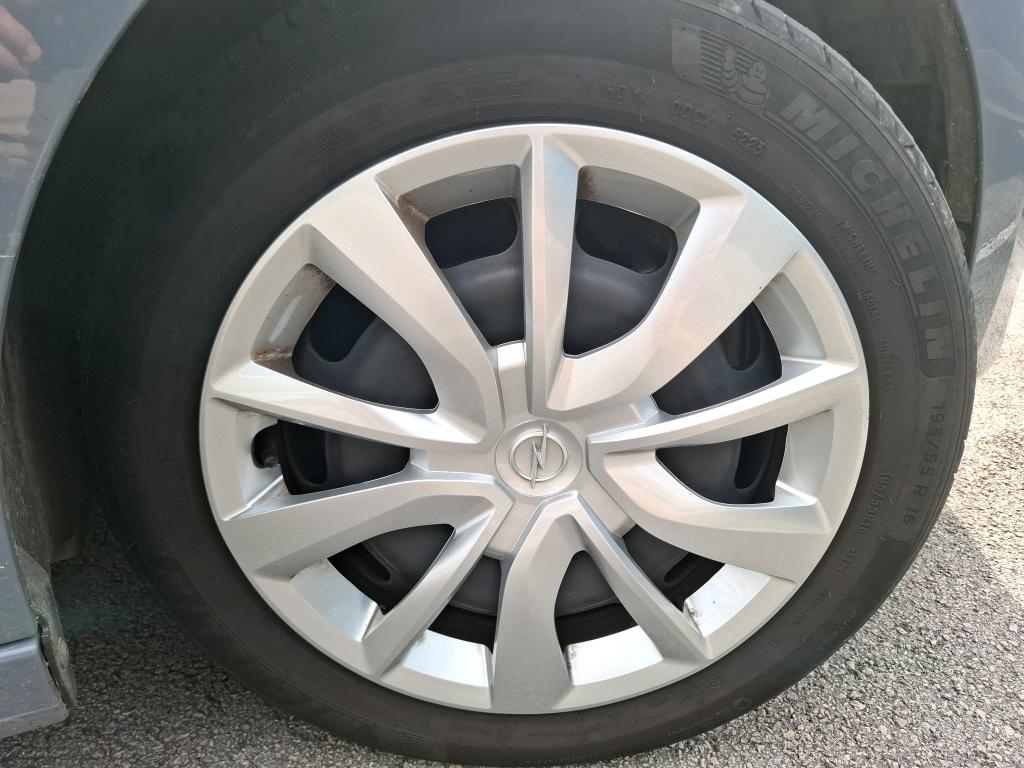 Opel Corsa 1.2 75 ch BVM5 2024