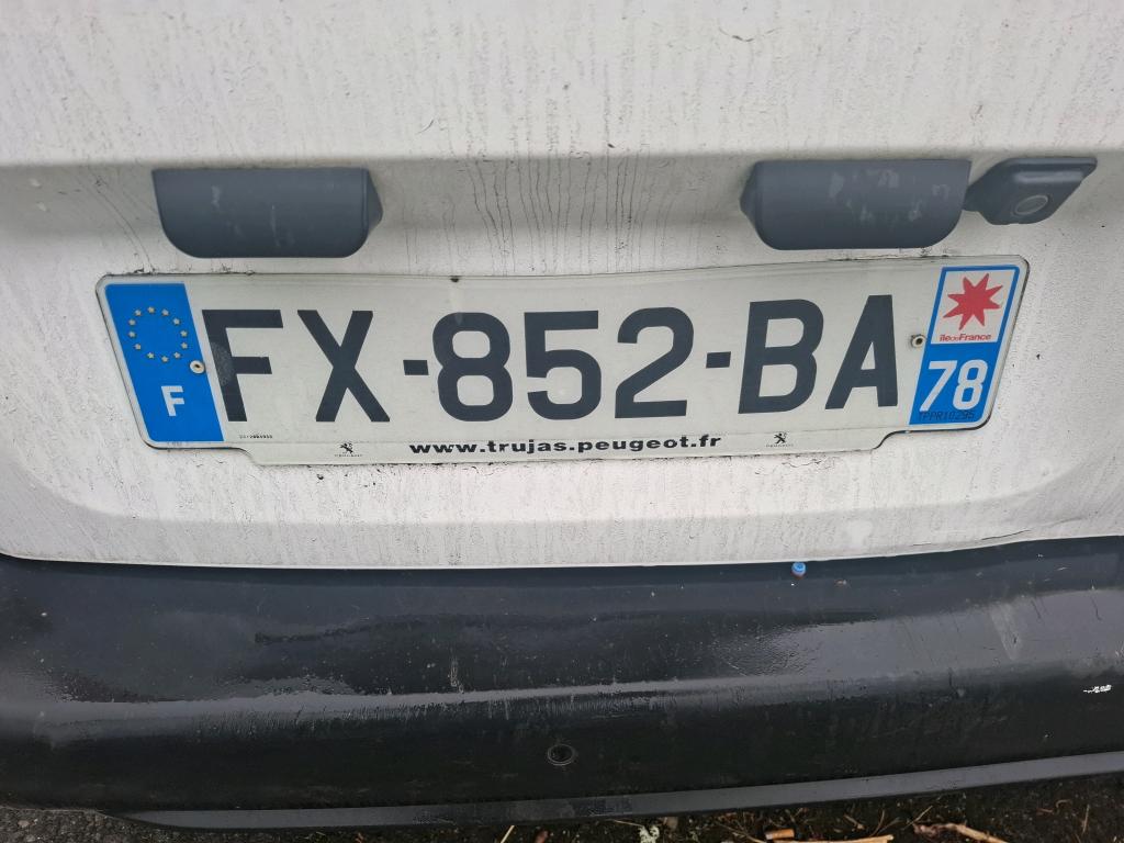 Peugeot PARTNER FOURGON STANDARD 650 KG BLUEHDI 100 S&S BVM5 PREMIUM 2021