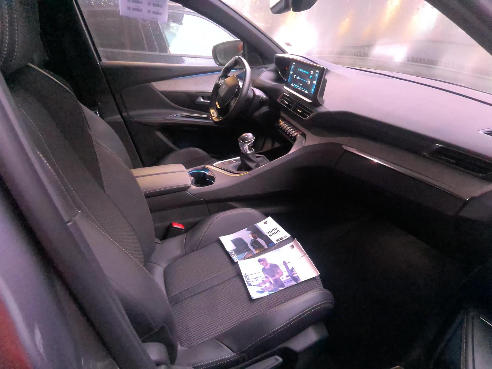 Peugeot 3008 PureTech 130ch S&S BVM6 GT 2023