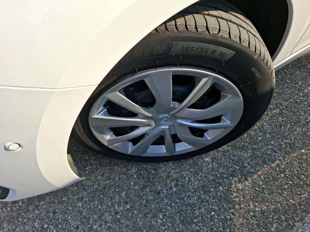 Opel Corsa 1.2 75 ch BVM5  2024