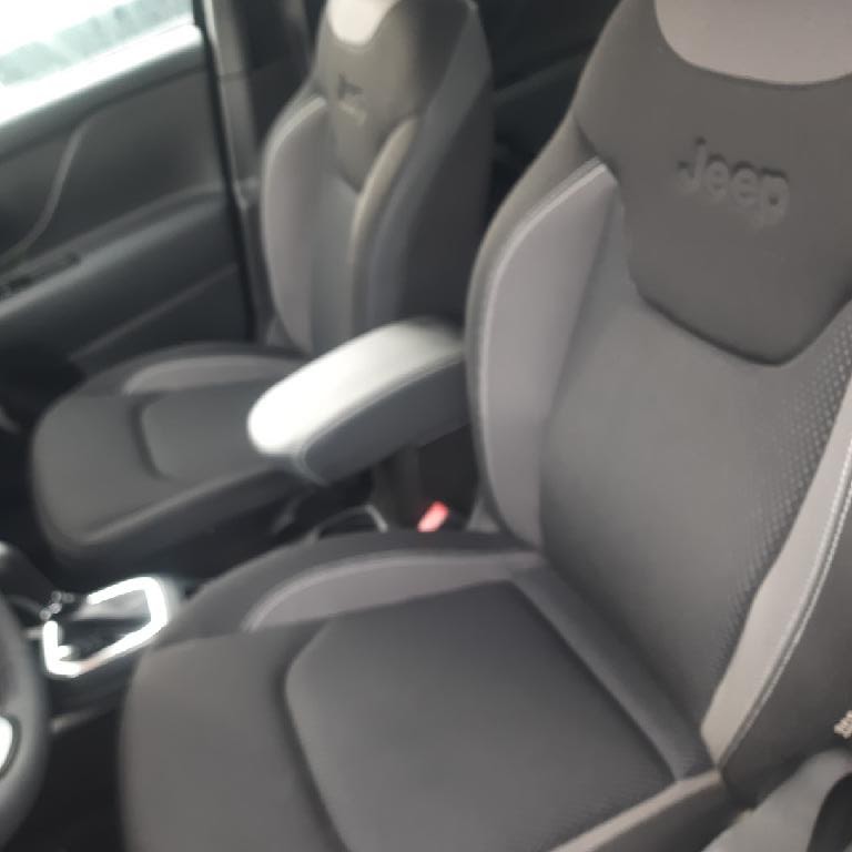 Foto Jeep Renegade 10