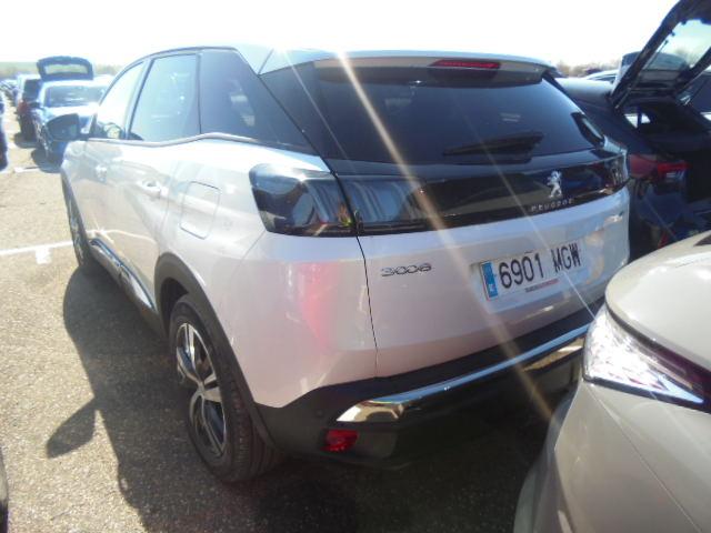 Foto Peugeot 3008 Hybrid 8