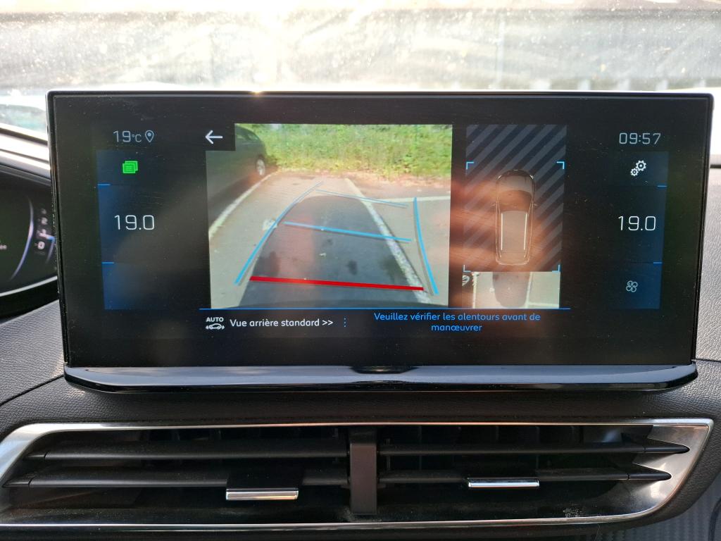 Peugeot 3008 BlueHDi 130ch S&S EAT8 Active Pack 2022