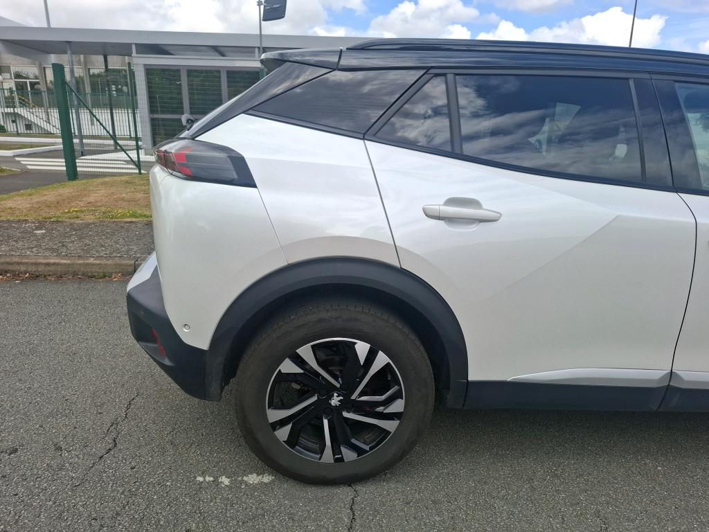 Peugeot 2008 PureTech 130 S&S BVM6 GT 2023