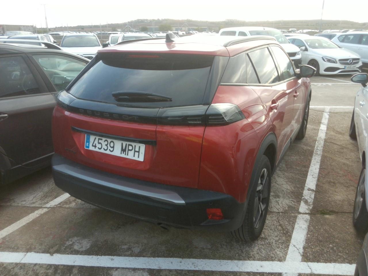 Foto Peugeot 2008 4