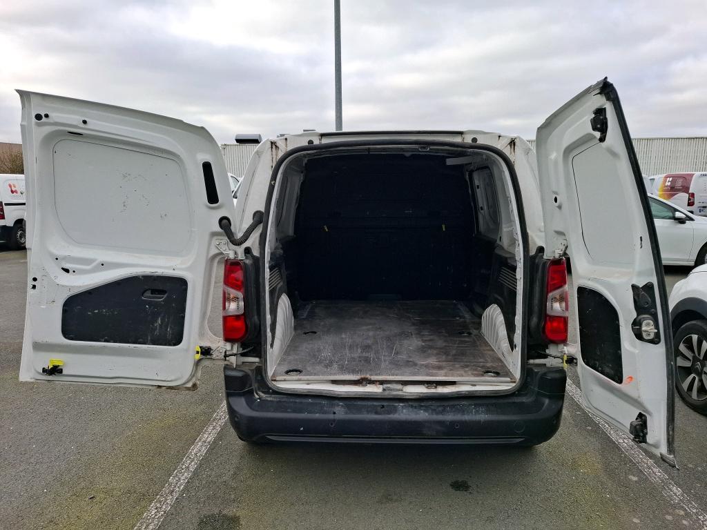 Peugeot PARTNER FOURGON STANDARD 650 KG BLUEHDI 130 S&S EAT8 ASPHALT 2021