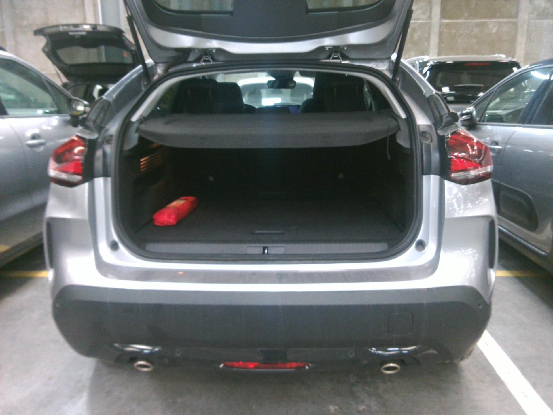 Citroen C4 PureTech 130 S&S EAT8 Shine Pack 2023