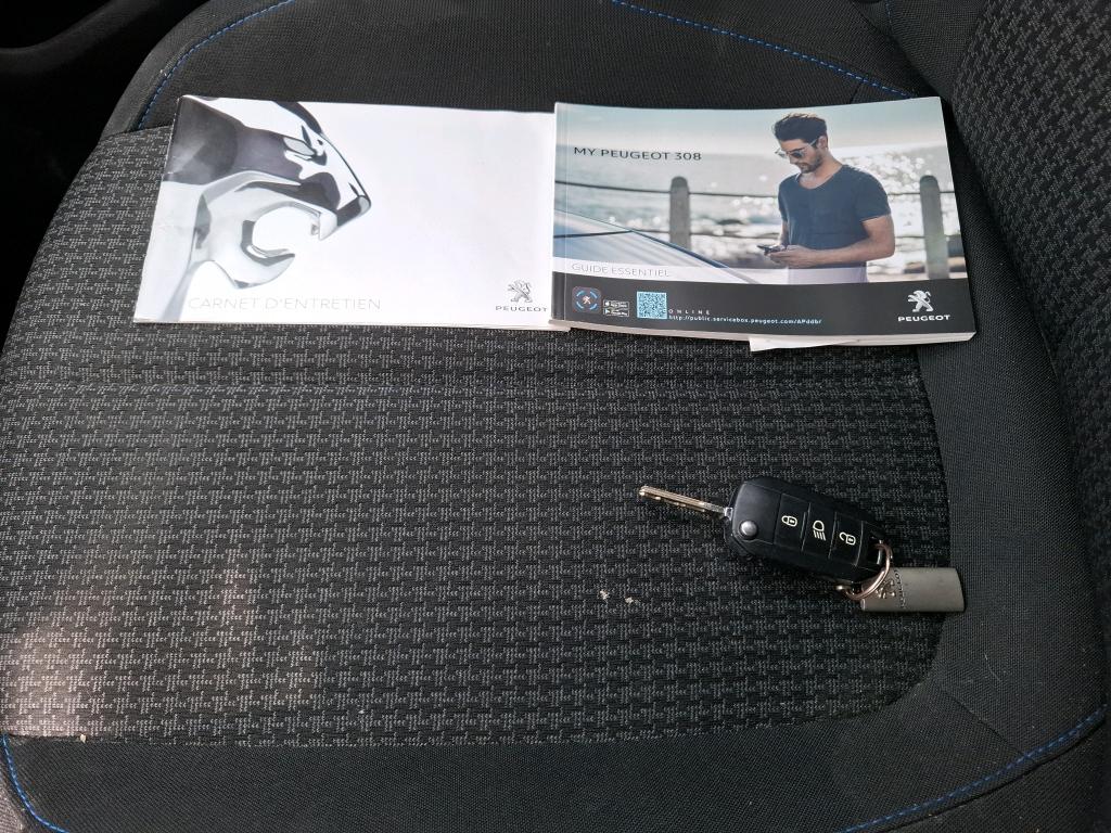 Peugeot 308 PureTech 110ch S&S BVM6 Style 2021