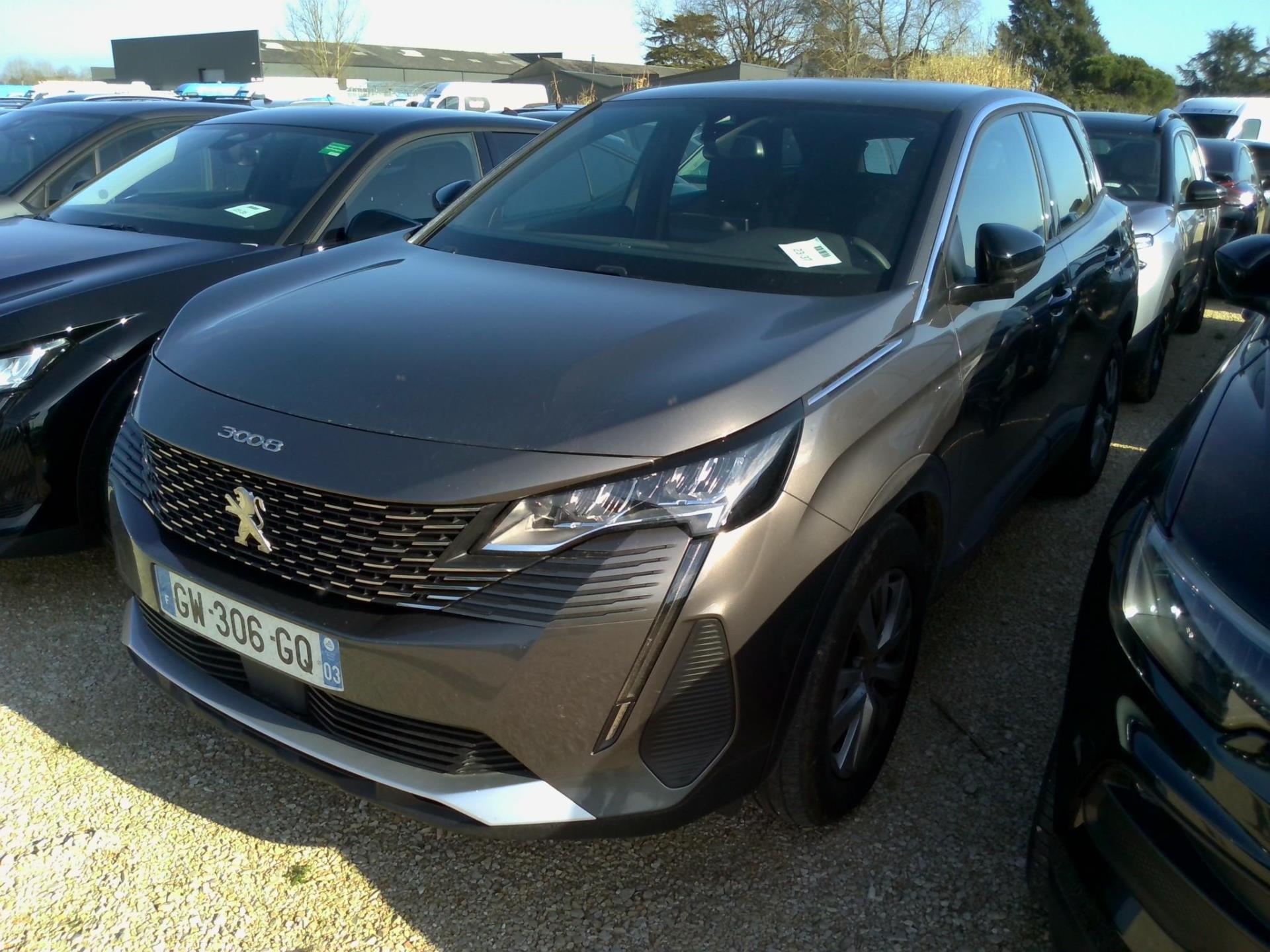 NV 3008 SUV