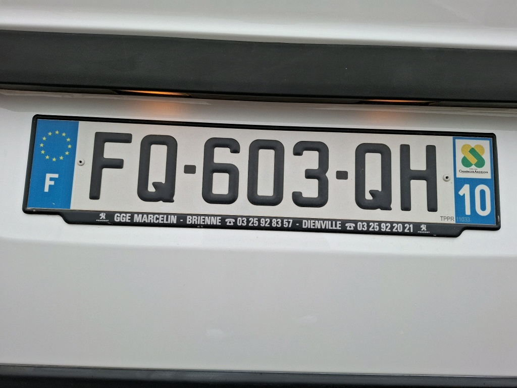 Peugeot BOXER TOLE 330 L2H2 BLUEHDI 120 S&S PREMIUM 2020