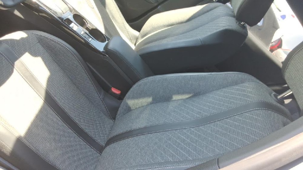 Foto Peugeot 2008 11
