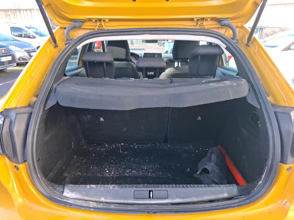 Peugeot 208 BlueHDi 100 S&S BVM6 Active 2021