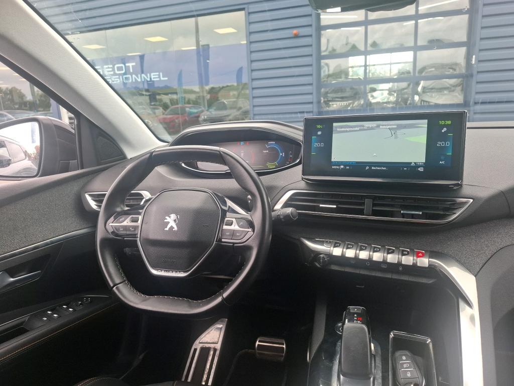 Peugeot 3008 Hybrid 225 e-EAT8 Roadtrip 2021