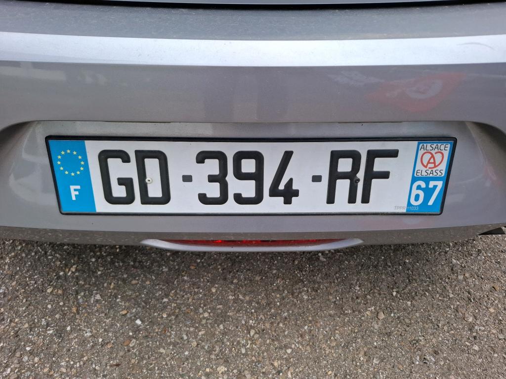 Opel CORSA F 