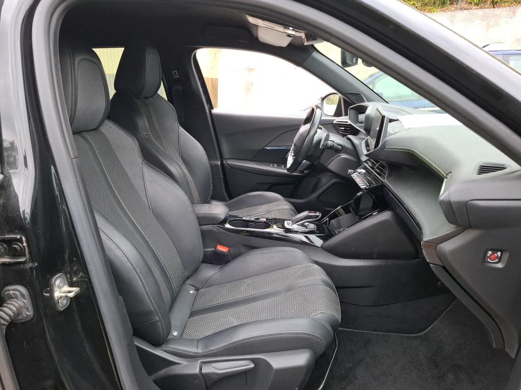 Peugeot 2008 BlueHDi 130 S&S EAT8 GT 2020