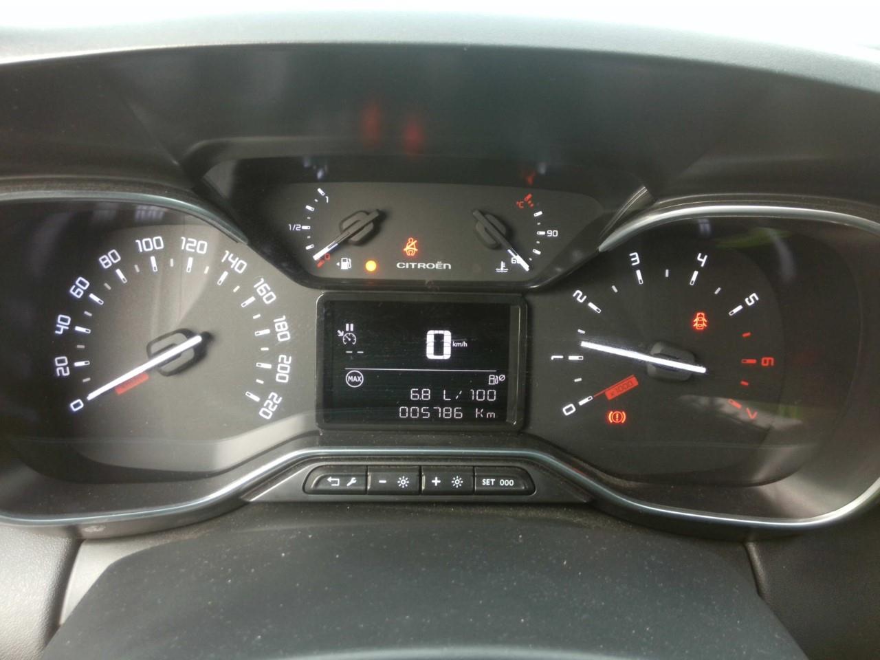 Foto Citroën C3 Aircross 10