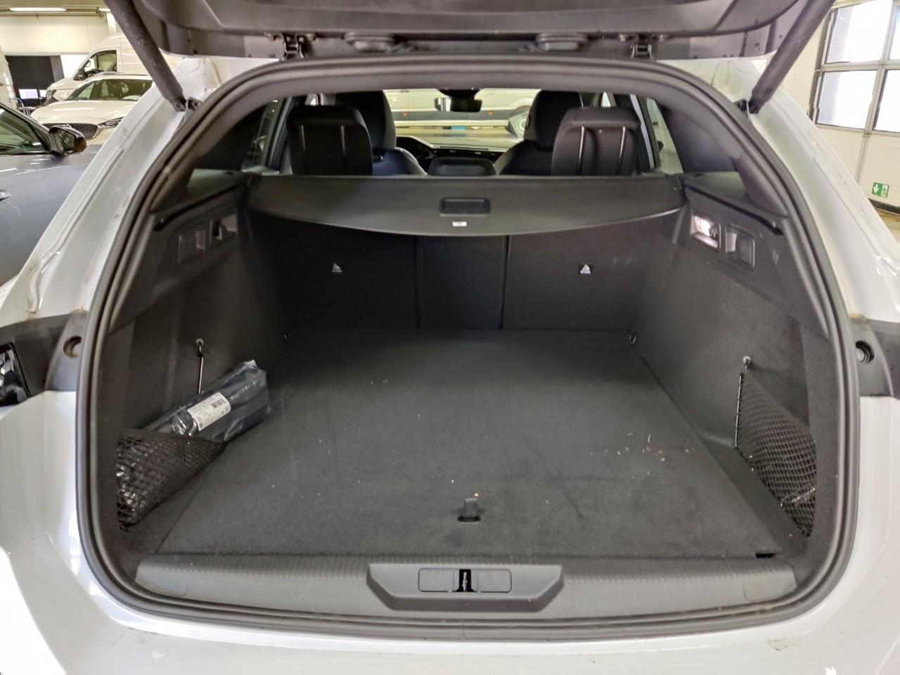 Peugeot 308 III 