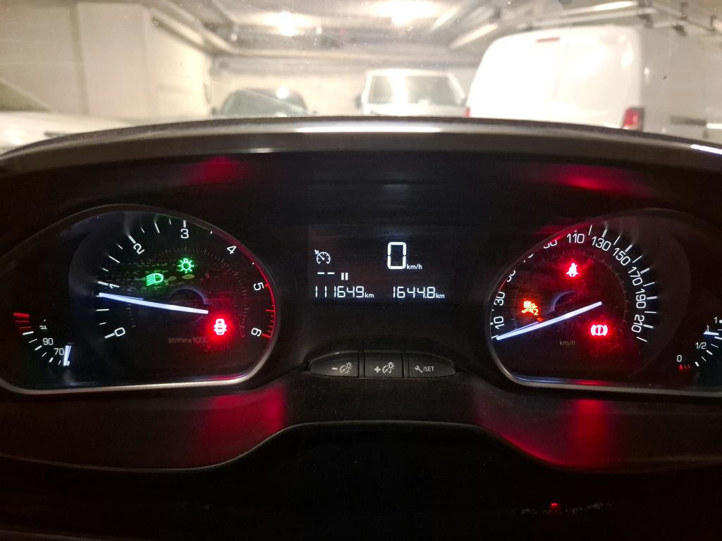 Peugeot 2008 BlueHDi 100ch S&S BVM5 Active Business 2019