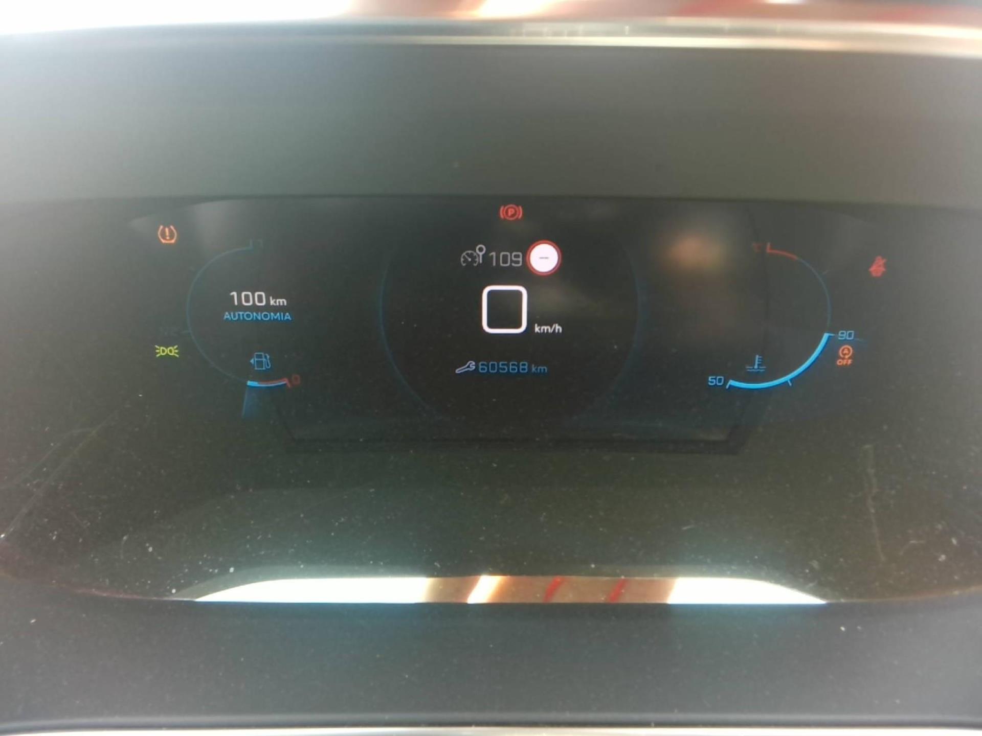 Peugeot 2008 BlueHDi 110 S&S BVM6 Allure Pack 2022