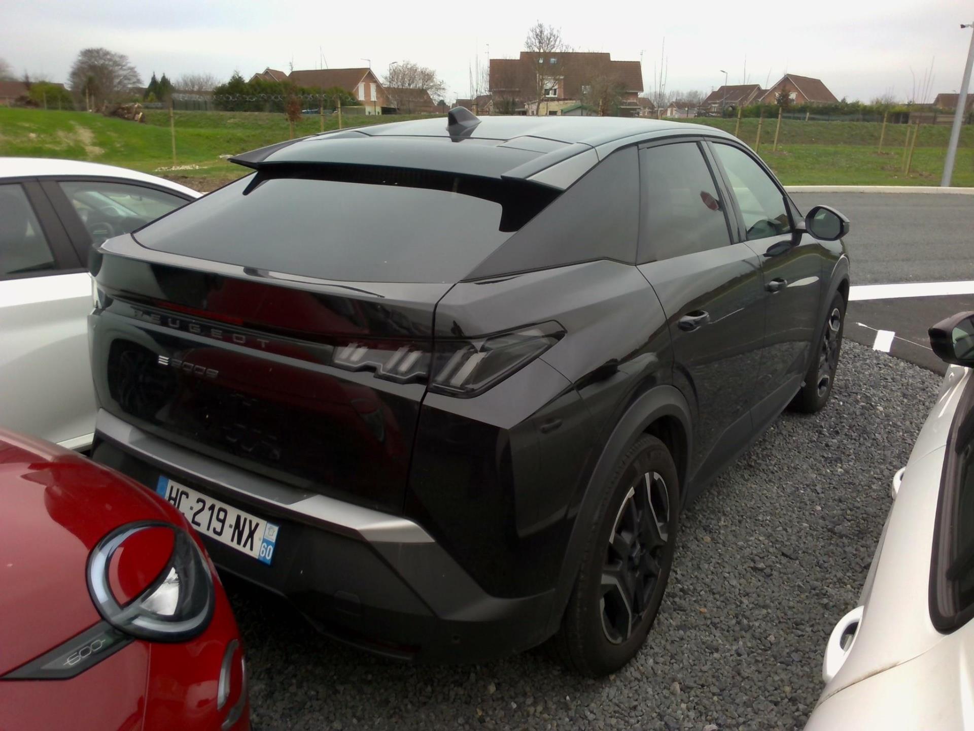 Peugeot 3008 Electrique 210 ch 73 kWh Allure 2025