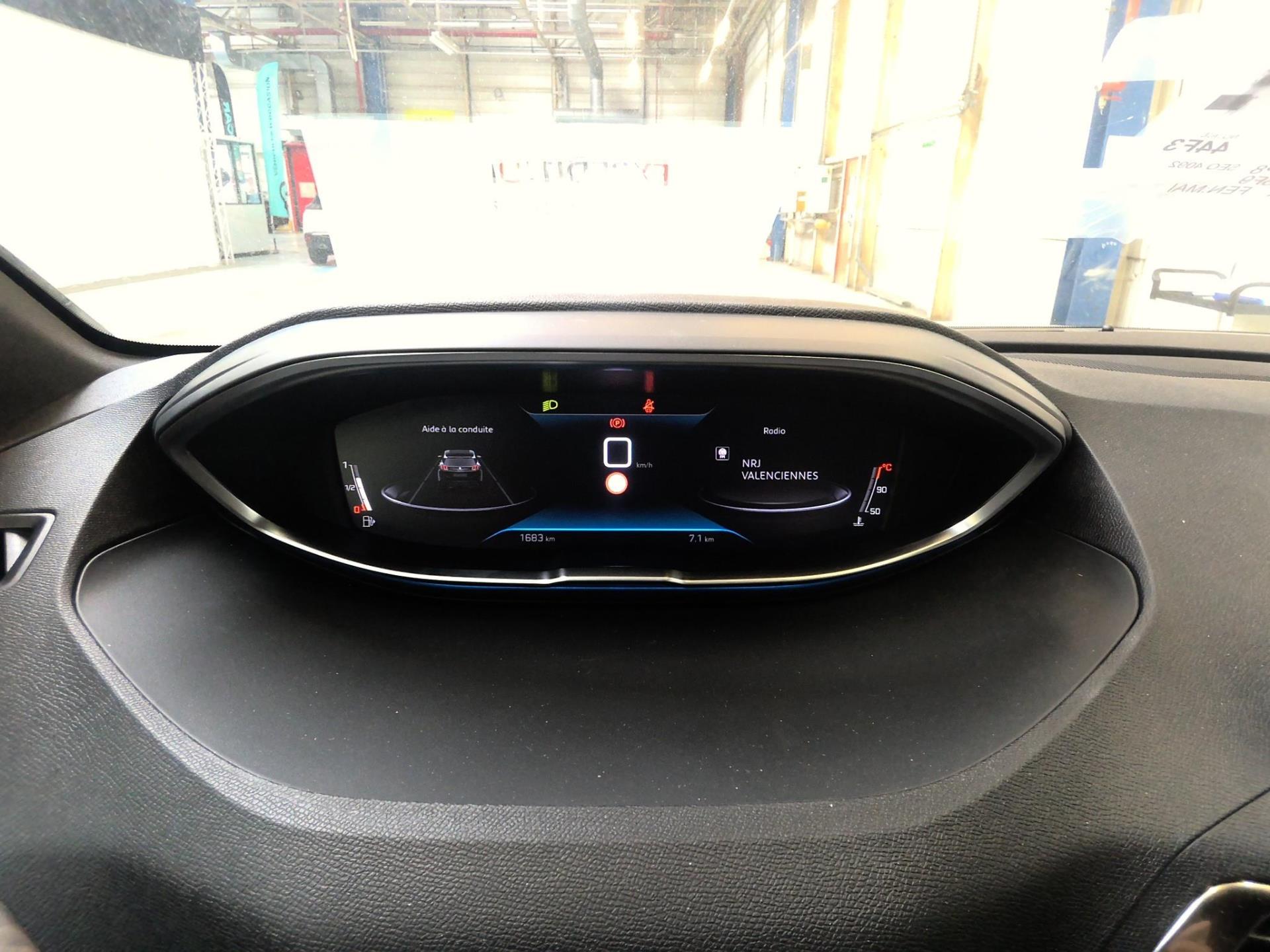 Peugeot 3008 PureTech 130ch S&S BVM6 Active Pack 2023