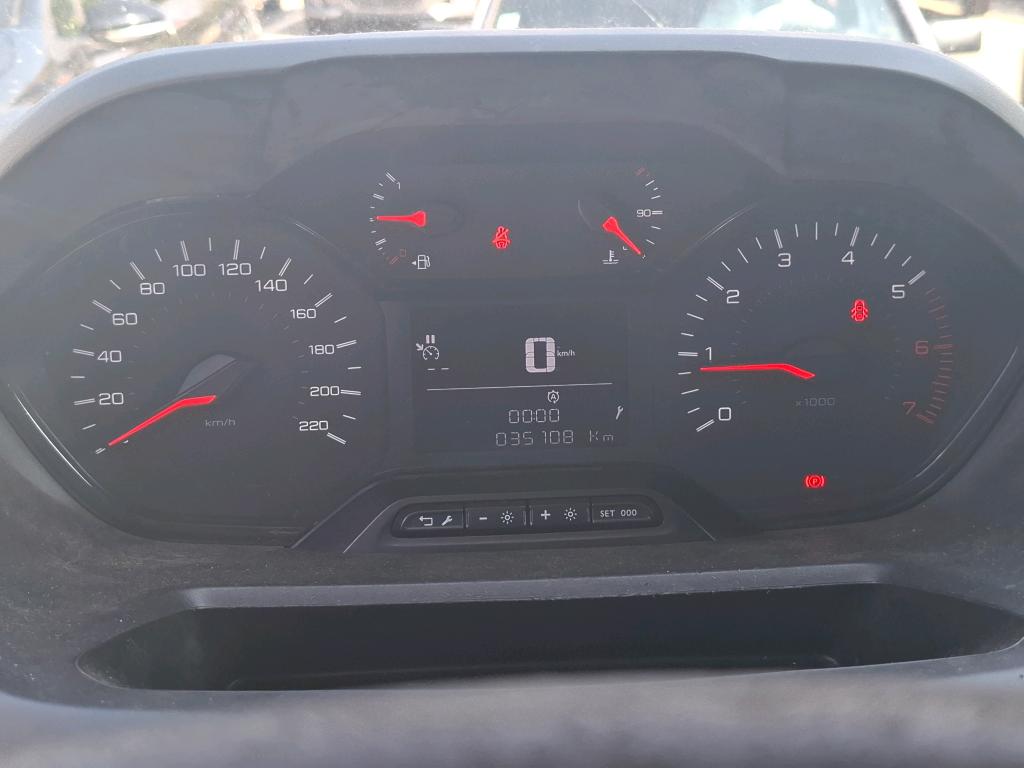 Peugeot PARTNER FOURGON STANDARD 650 KG BLUEHDI 100 S&S BVM5 PREMIUM 2021